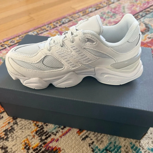 New Balance Kids Grey Sneakers - Picture 3 of 8